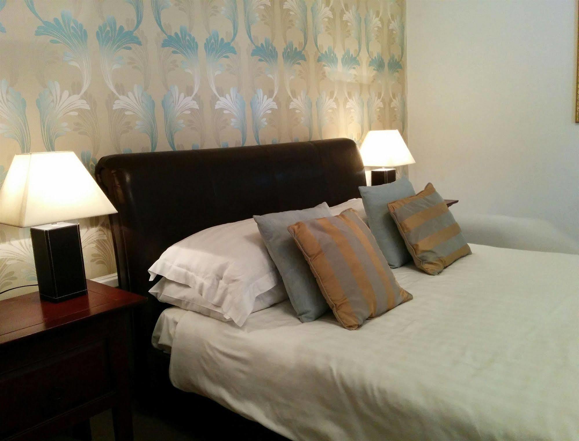 Norton House Hotel - Mumbles Σουόνσι Εξωτερικό φωτογραφία